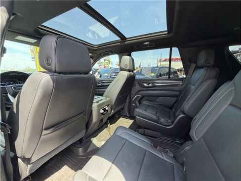 Used 2021 GMC Yukon Denali w/ Denali Premium Package RWD image 23