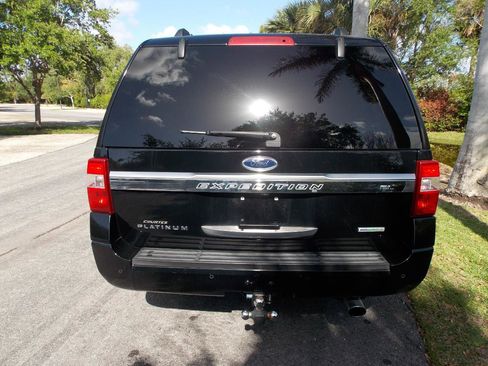 Used 2016 Ford Expedition EL Platinum image 13