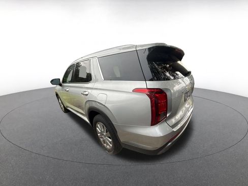 Used 2025 Hyundai Palisade SEL FWD image 4