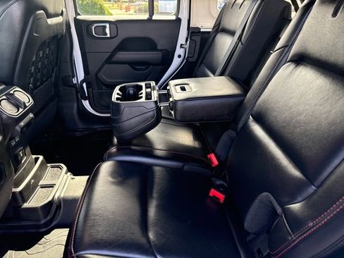 Used 2021 Jeep Wrangler Unlimited Rubicon image 20