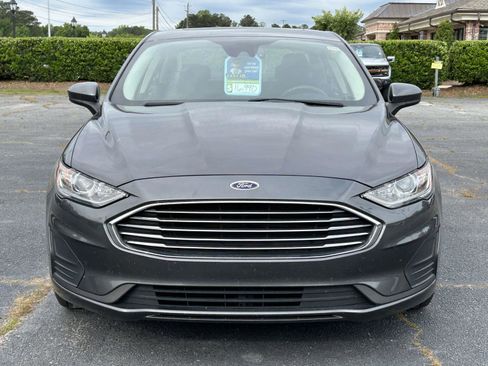 Used 2020 Ford Fusion SE FWD image 7