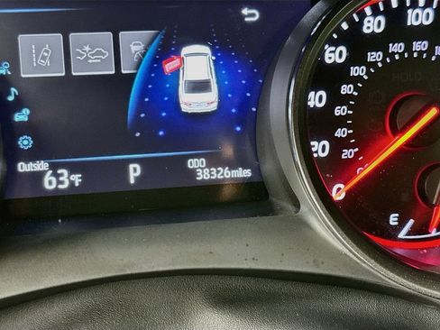 Used 2022 Toyota Camry XSE FWD image 13