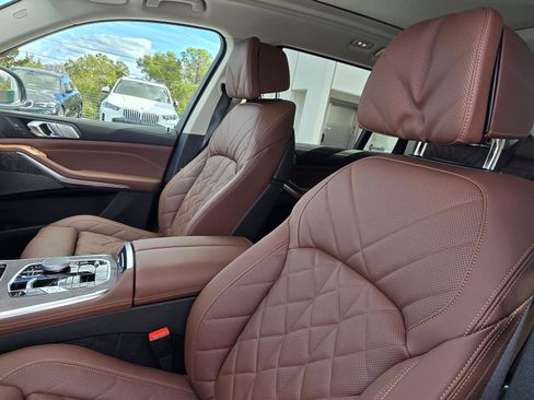 New 2026 BMW X7 xDrive40i image 16