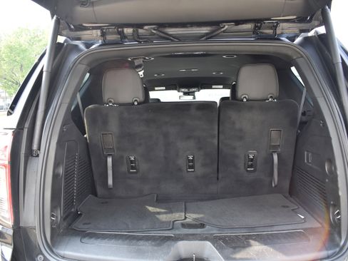 Used 2023 Chevrolet Tahoe LT image 37