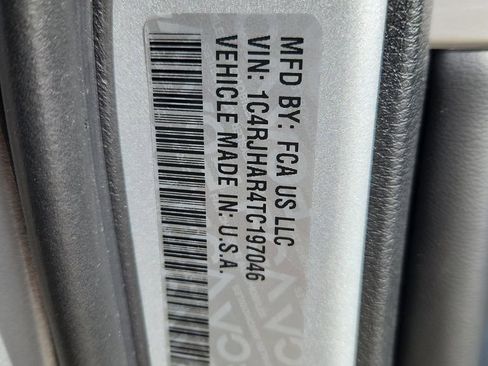 New 2026 Jeep Grand Cherokee Altitude AWD/4WD image 10