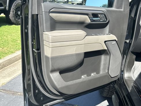 Certified 2024 Chevrolet Silverado 1500 ZR2 w/ Technology Package AWD/4WD image 10