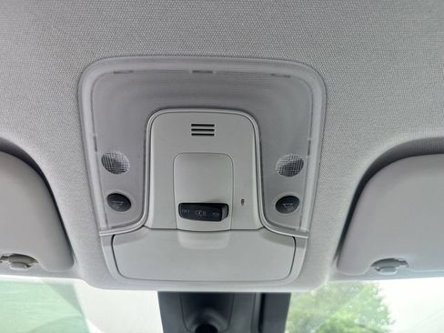 Used 2017 Toyota Prius Two FWD image 23