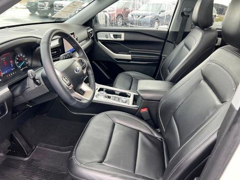 Certified 2023 Ford Explorer XLT w/ Equipment Group 202A image 11