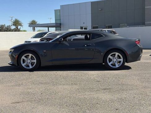 Used 2017 Chevrolet Camaro LT image 9