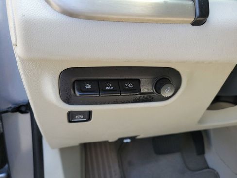 Used 2024 GMC Terrain Denali w/ Denali Premium Package AWD/4WD image 26