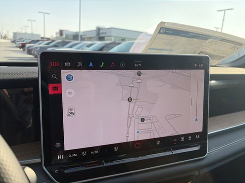 New 2026 Volkswagen Tiguan SEL R-Line image 30