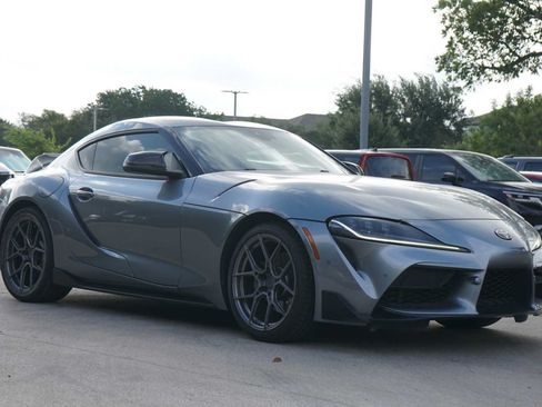 Used 2021 Toyota Supra w/ Safety & Technology Package RWD image 7