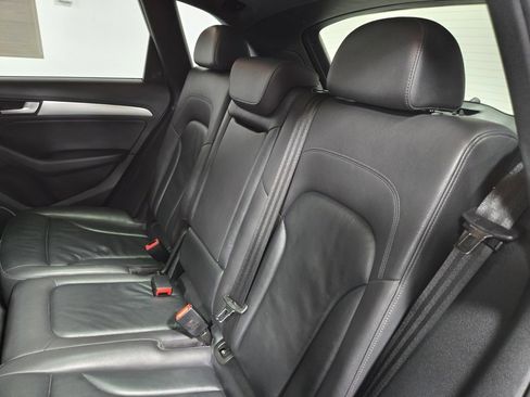 Used 2017 Audi Q5 2.0T Premium Plus w/ Technology Package image 31