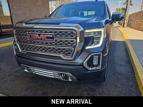 Certified 2022 GMC Sierra 1500 Denali w/ Denali Premium Package AWD/4WD image 1