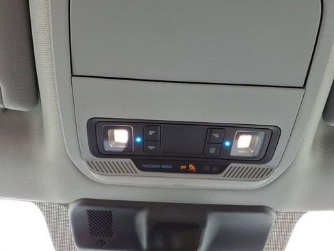 Used 2024 Ford F150 XL image 3