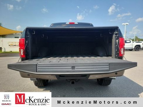 Used 2018 Ford F150 King Ranch w/ Equipment Group 601A Luxury AWD/4WD image 32