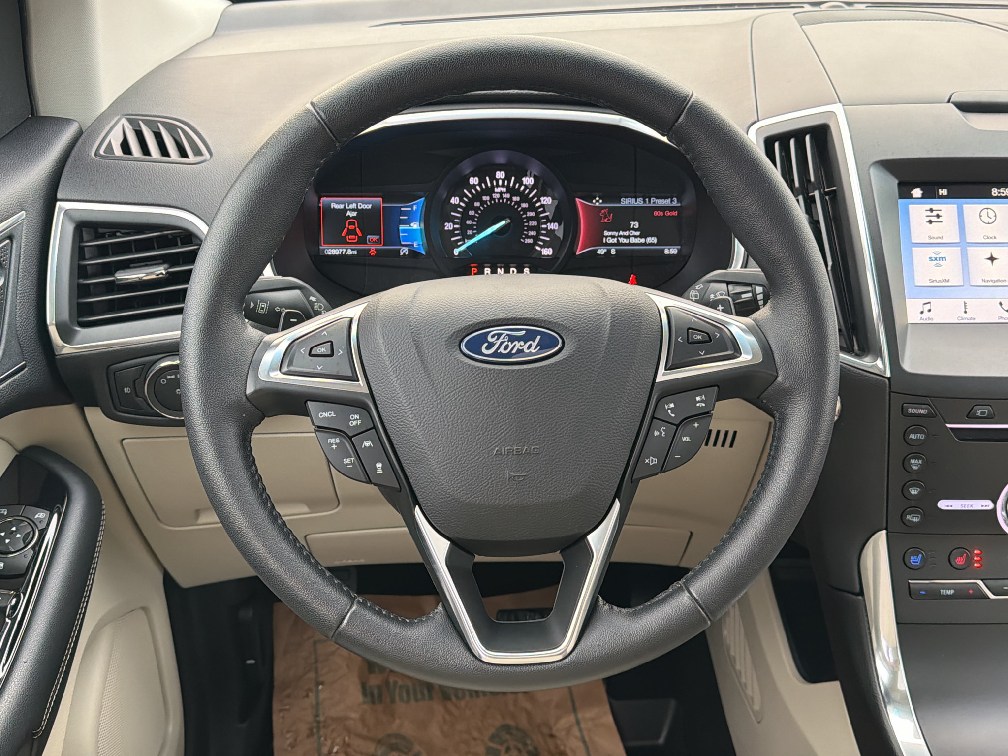 Used 2019 Ford Edge Titanium w/ Equipment Group 301A AWD/4WD image 30