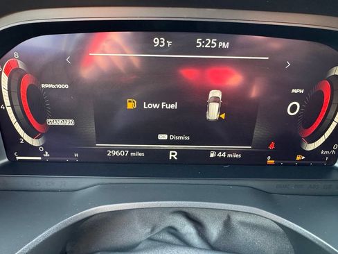 Used 2021 Nissan Rogue Platinum FWD image 29