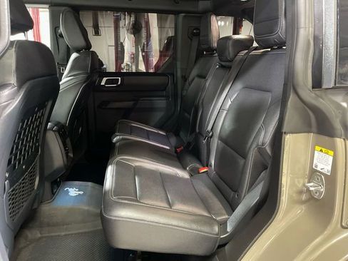 Used 2025 Ford Bronco Badlands AWD/4WD image 22