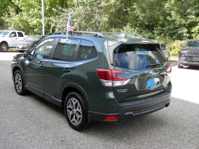 Used 2023 Subaru Forester Premium AWD/4WD image 6