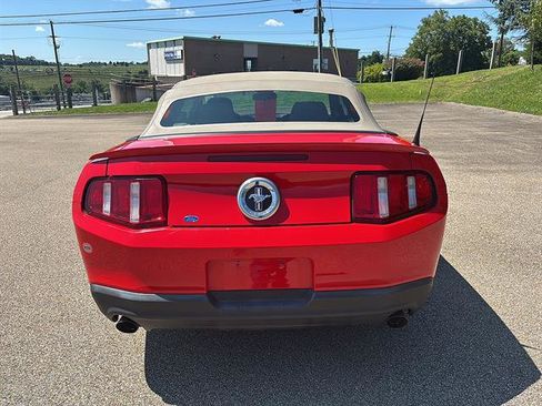 Used 2011 Ford Mustang Convertible w/ 101A Rapid Spec Order Code RWD image 3