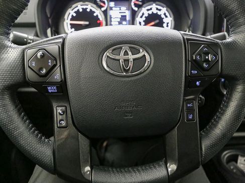 Used 2023 Toyota 4Runner TRD Off-Road Premium w/ Off Road Premium Plus Package AWD/4WD image 35