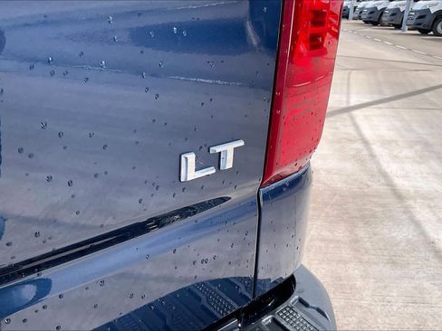 Used 2023 Chevrolet Silverado 1500 LT image 11
