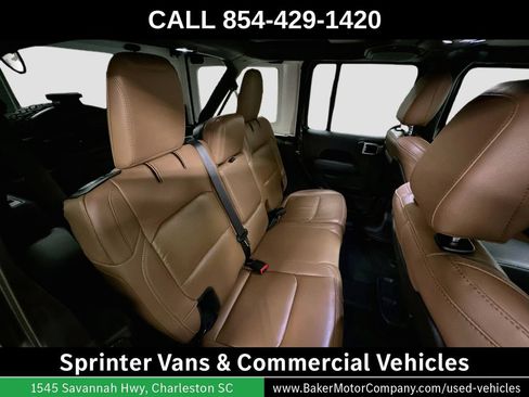 Used 2021 Jeep Wrangler Unlimited Rubicon AWD/4WD image 27