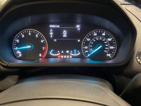 Used 2021 Ford EcoSport SE w/ SE Convenience Package image 12
