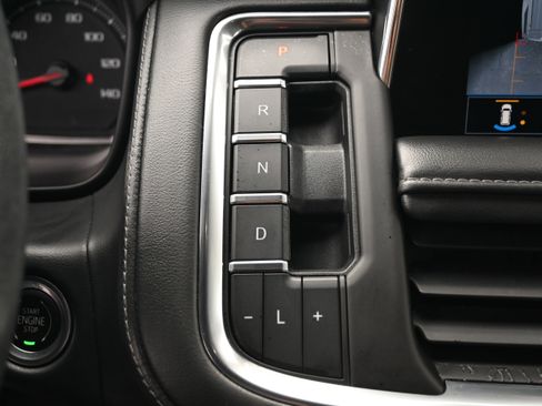 Used 2021 Chevrolet Tahoe LT w/ LT Signature Package image 27