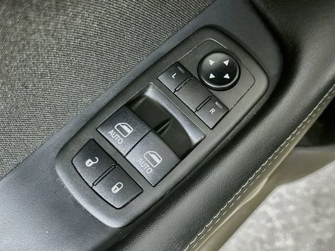 Used 2021 Dodge Challenger R/T Scat Pack RWD image 22