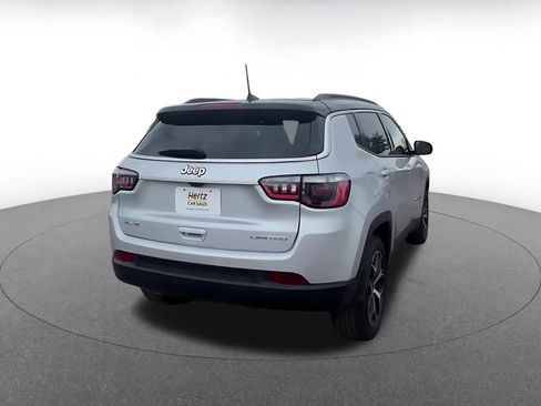Used 2025 Jeep Compass Limited image 14