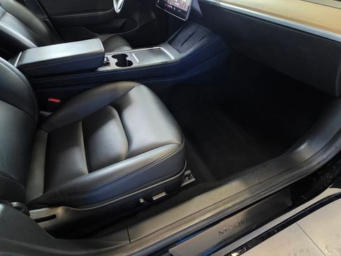 Used 2021 Tesla Model 3 Standard Range Plus image 15