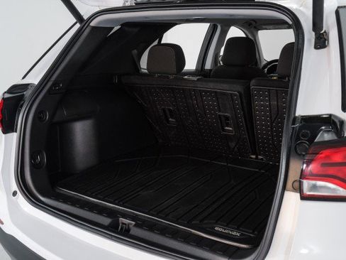 Used 2022 Chevrolet Equinox LT w/ Driver Convenience Package image 54