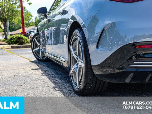 Used 2024 Mercedes-Benz EQE 500 4MATIC Sedan image 17