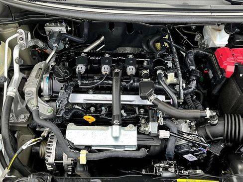 Used 2025 Nissan Versa SV FWD image 30