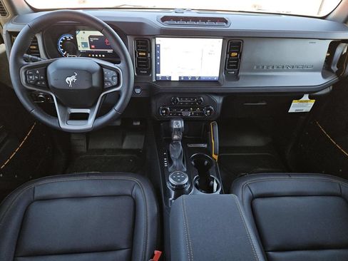 Used 2024 Ford Bronco Badlands AWD/4WD image 13