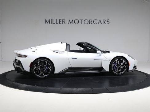 Used 2023 Maserati MC20 Spyder RWD image 13