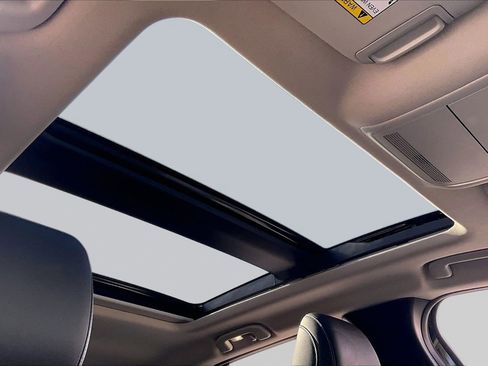 Used 2024 MAZDA CX-50 AWD 2.5 S w/ Premium Package image 17