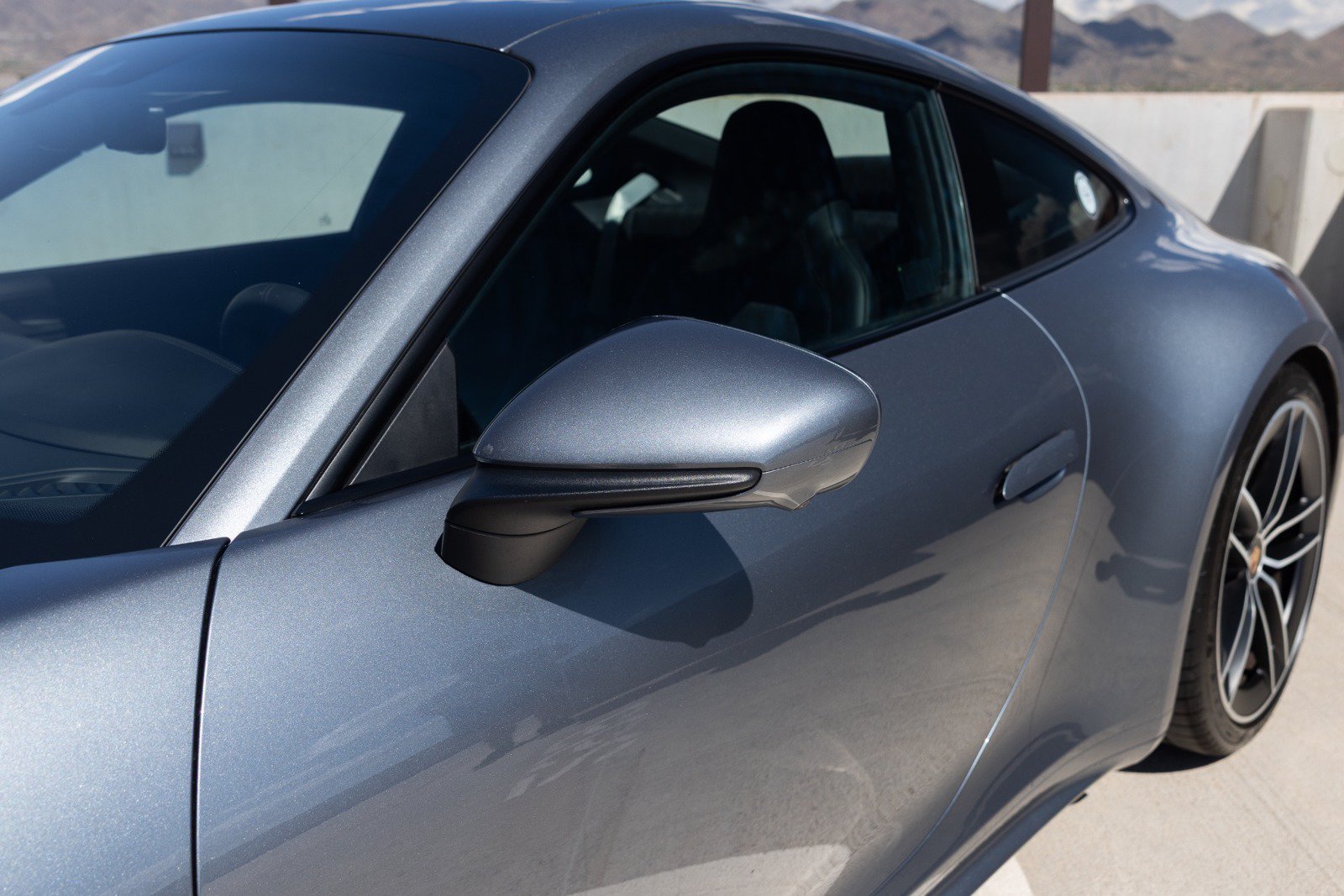 Used 2025 Porsche 911 Carrera T RWD image 15