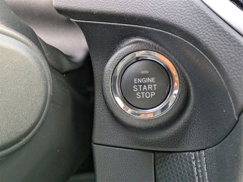 Used 2023 Subaru Forester Limited image 24