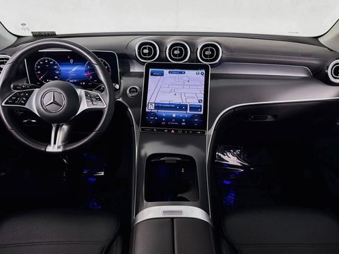 Certified 2024 Mercedes-Benz GLC 300 image 6