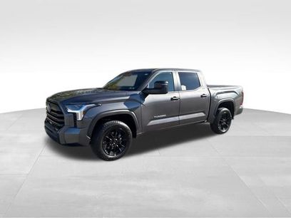 New 2026 Toyota Tundra SR5