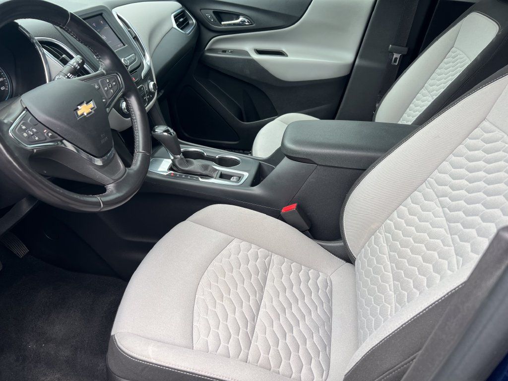 Used 2021 Chevrolet Equinox LT FWD image 11