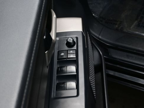 Used 2022 Toyota Tundra SR5 image 10