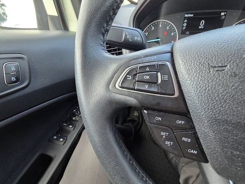Used 2020 Ford EcoSport SE FWD image 18