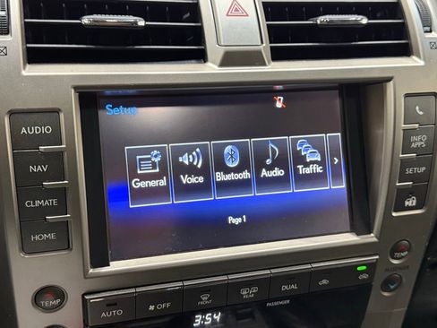 Used 2016 Lexus GX 460 image 35