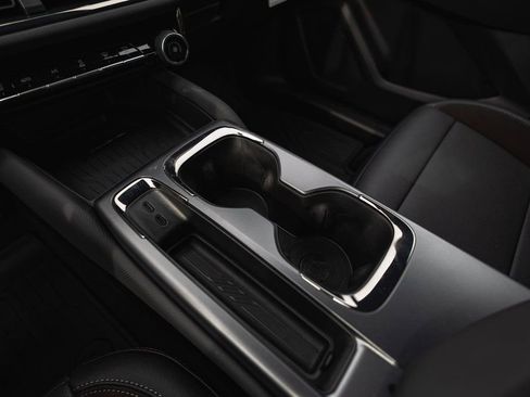 New 2026 Chevrolet Equinox EV RS image 9