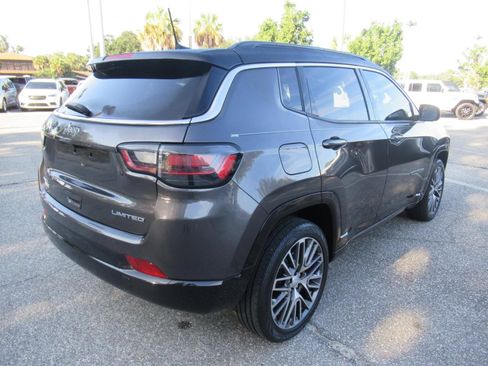 Used 2023 Jeep Compass Limited w/ Elite Group AWD/4WD image 7