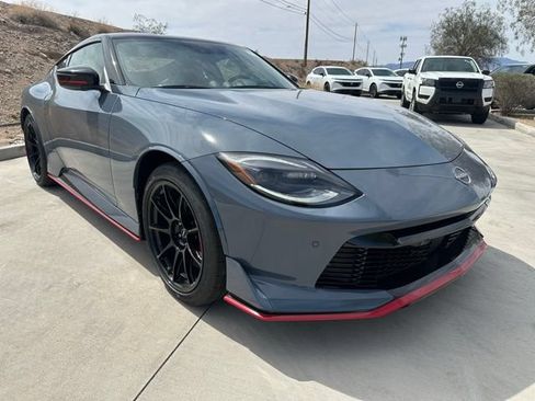 New 2025 Nissan Z NISMO w/ Floor Mat Package RWD image 3